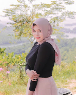 Hijabers Ketat Padat