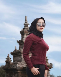 Hijabers Ketat Padat