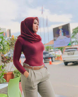 Hijabers Ketat Padat